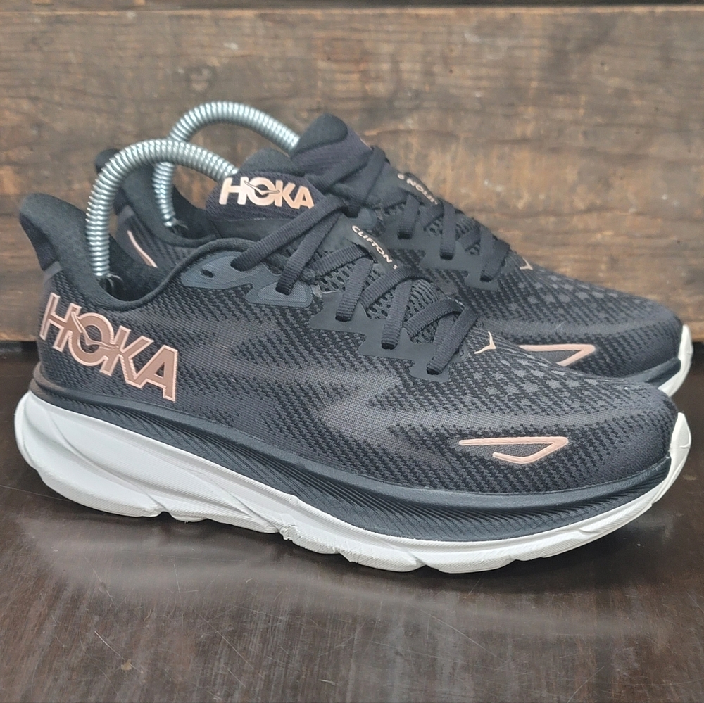 HOKA Clifton 9 "Black/Rose Gold" Wmns 7B  Fast Shipping - Picture 2 of 12
